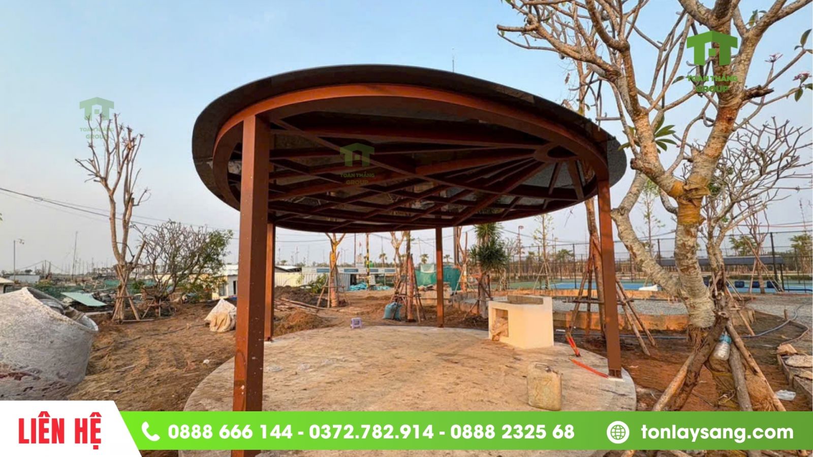 mái vòm bằng tấm lợp poly solar light